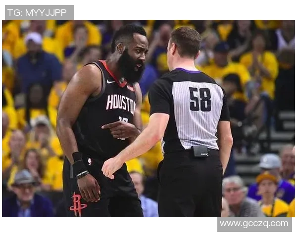 火箭联盟比赛中争议判罚的影响与玩家反应分析